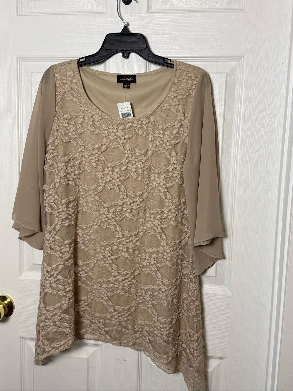 Cal Style Taupe Lace-Front Chiffon Sleeve Tunic